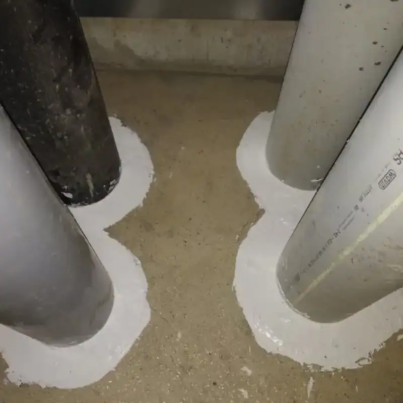 Floor pipes in passive fire protection system