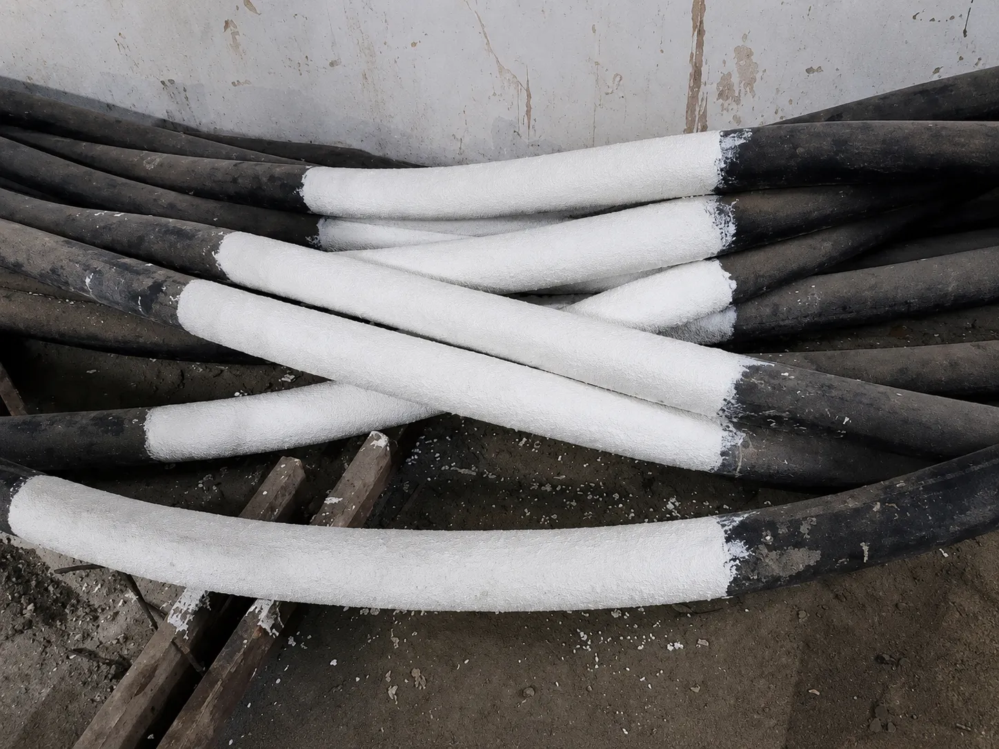 Ace Mastik Coating Vs